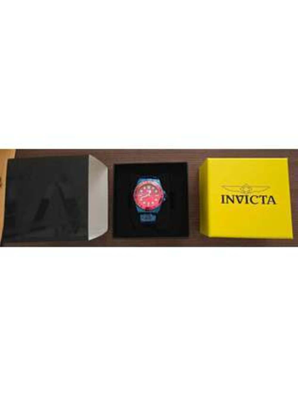 BRAND NEW IN BOX. RED AND BLUE INVICTA PRO DIVER KROMATYK